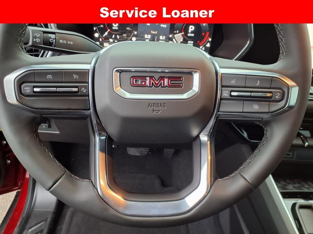 new 2025 GMC Canyon car, priced at $40,392