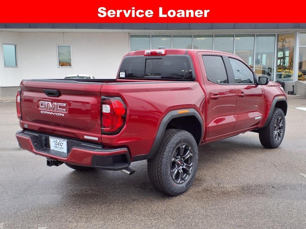new 2025 GMC Canyon car, priced at $40,392