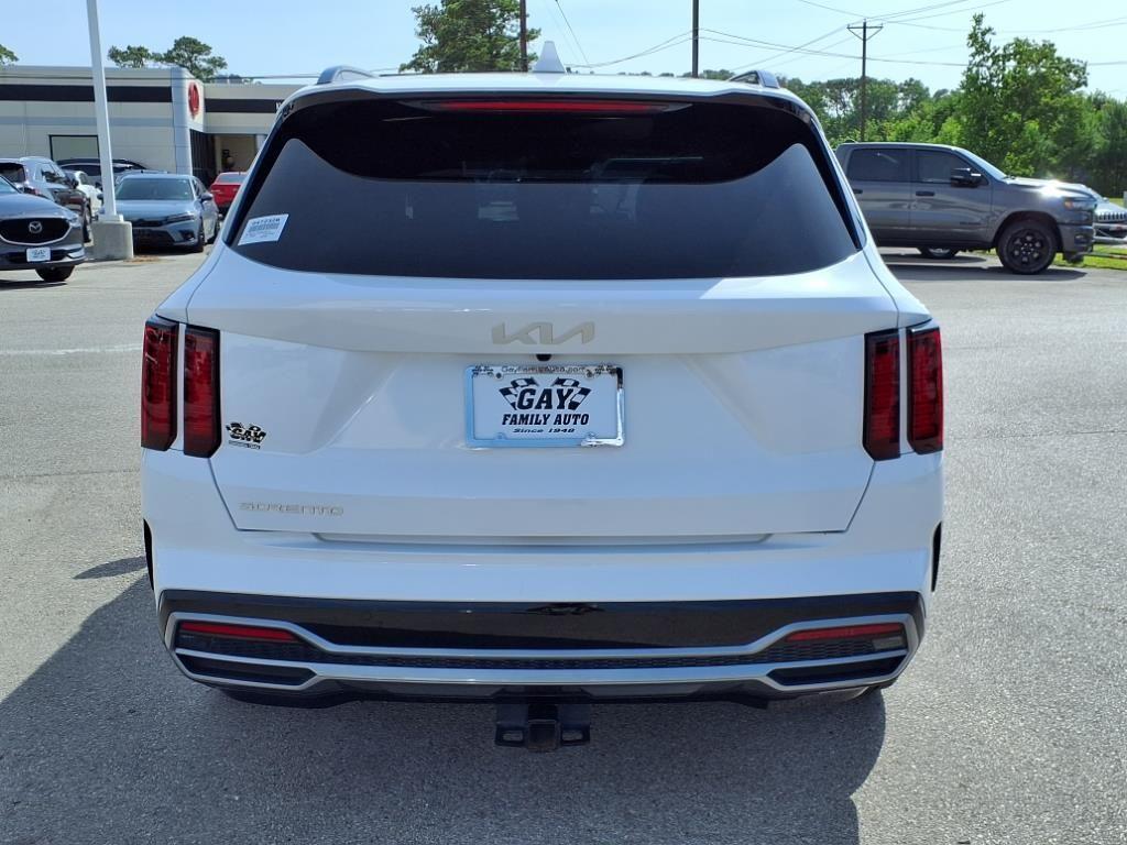 used 2023 Kia Sorento car, priced at $19,991