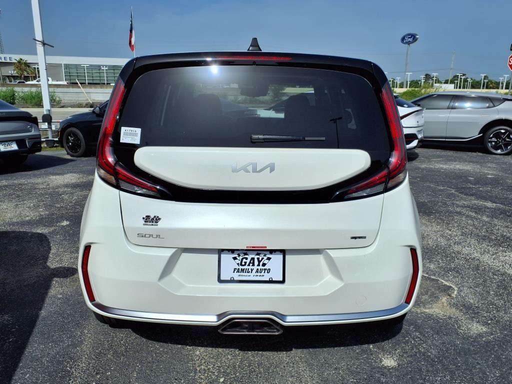 new 2025 Kia Soul car, priced at $24,476