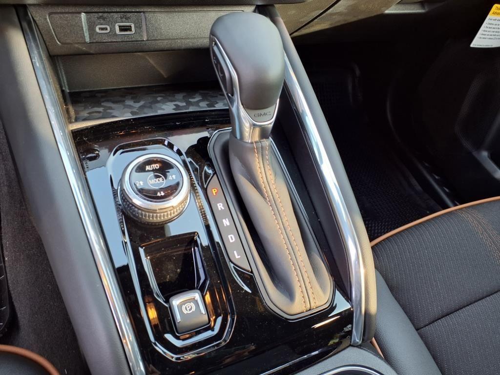 new 2025 GMC Canyon car, priced at $46,349