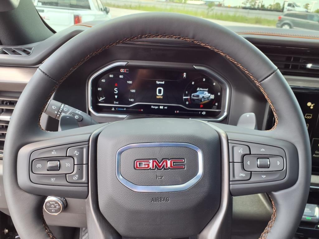 new 2025 GMC Sierra 1500 car, priced at $71,523