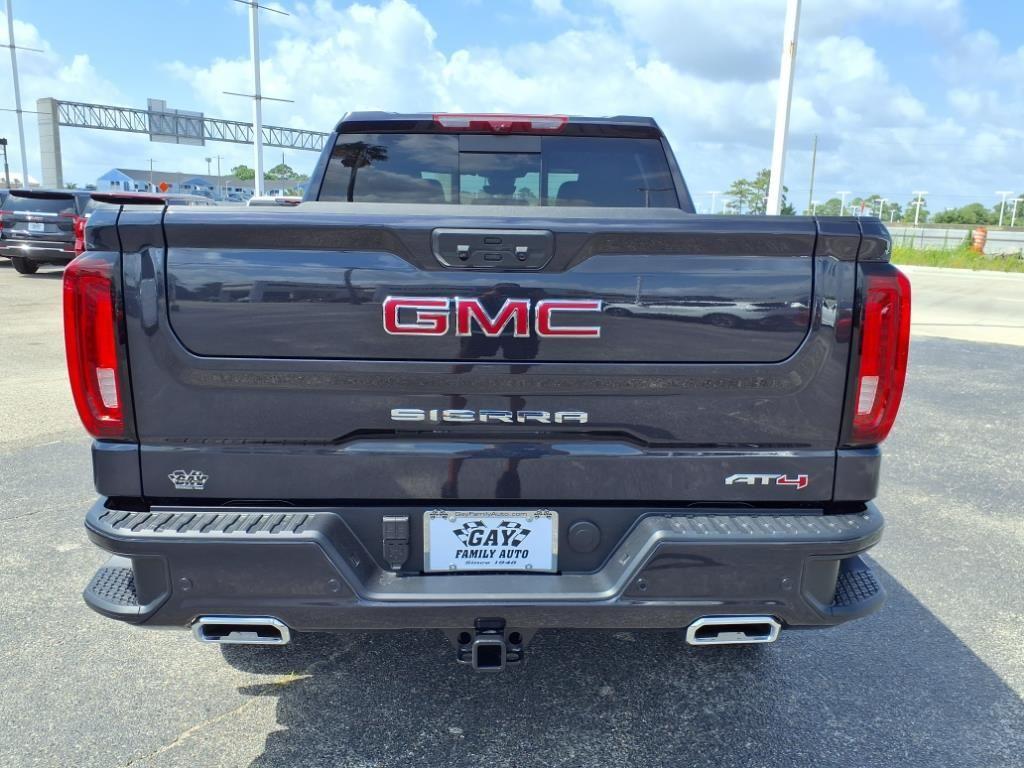 new 2025 GMC Sierra 1500 car, priced at $71,523