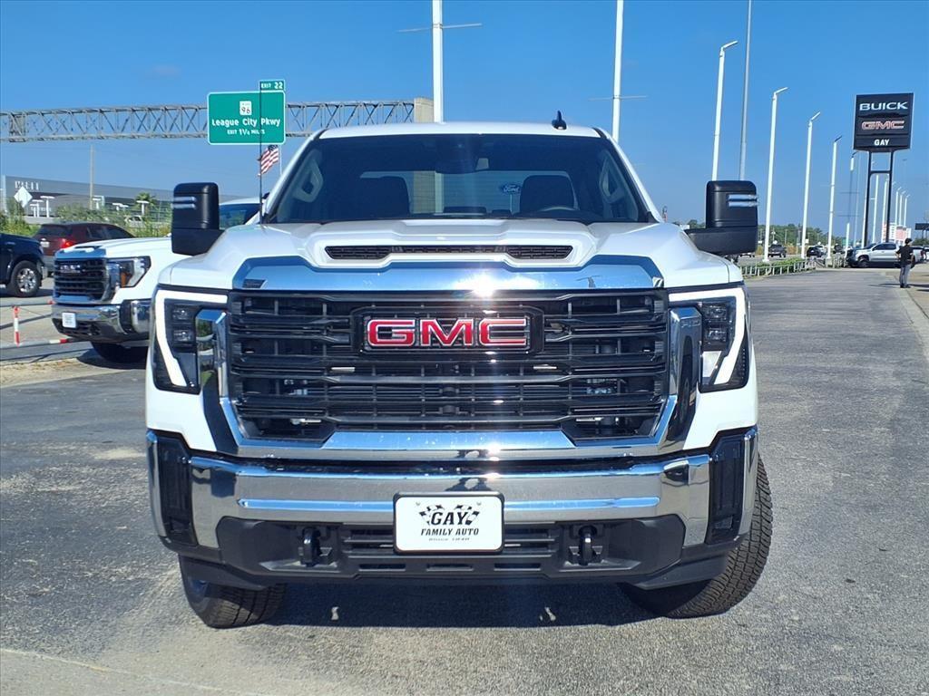 new 2025 GMC Sierra 2500 car, priced at $59,945