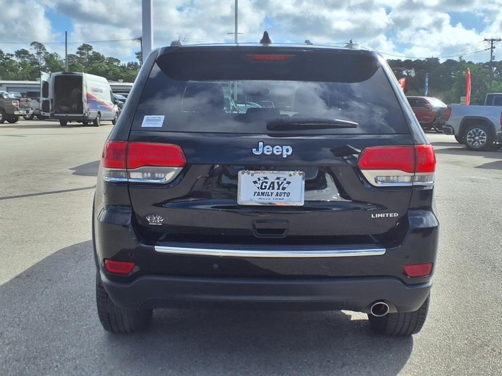 used 2017 Jeep Grand Cherokee car, priced at $13,991