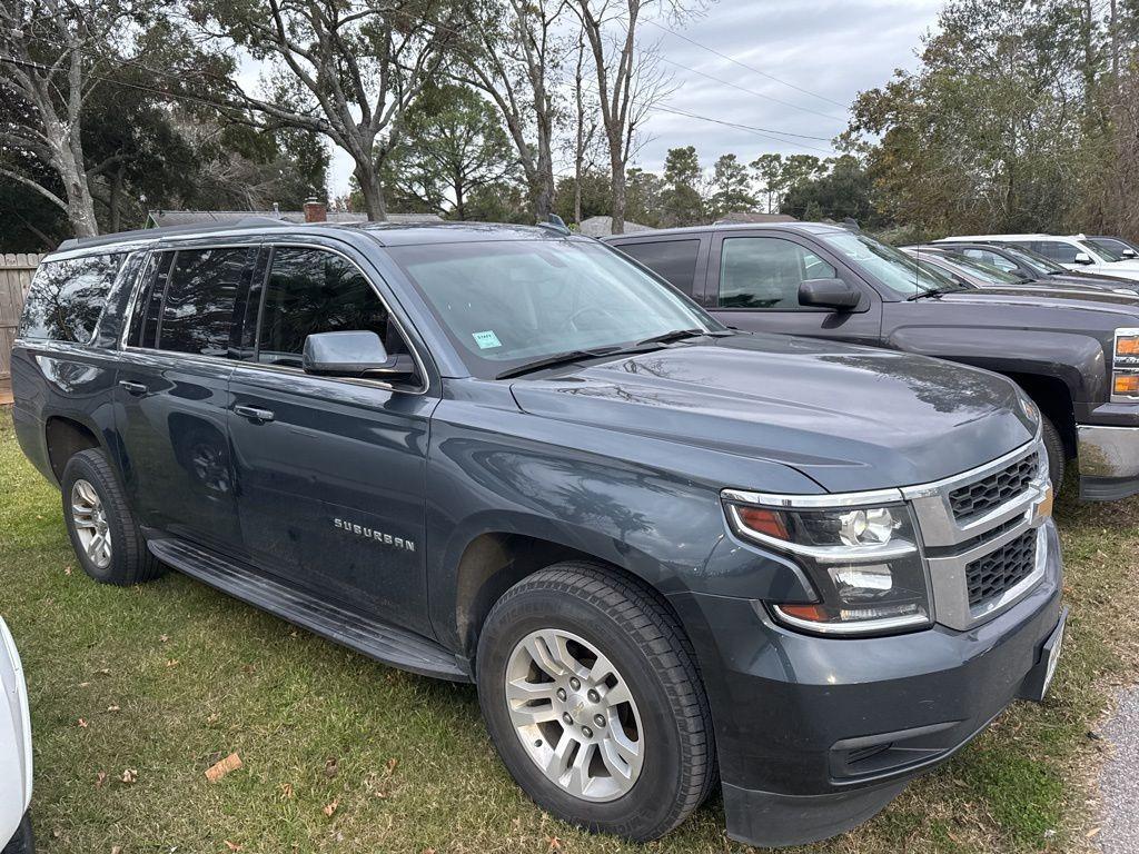 used 2020 Chevrolet Suburban car, priced at $26,991