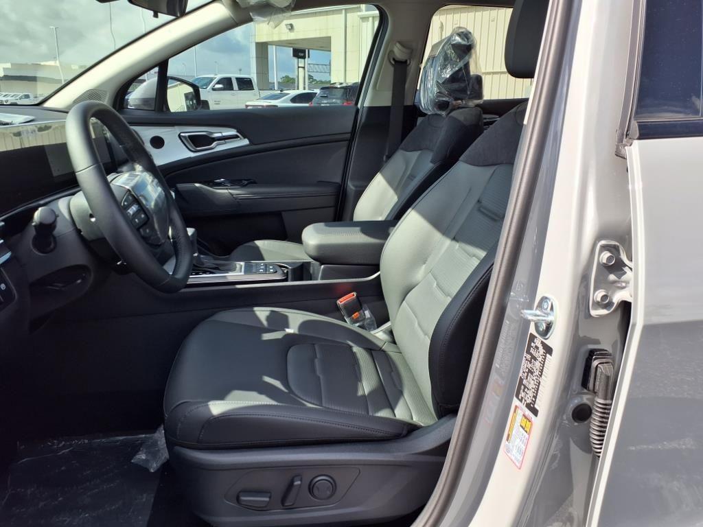 new 2026 Kia Sportage car, priced at $36,985