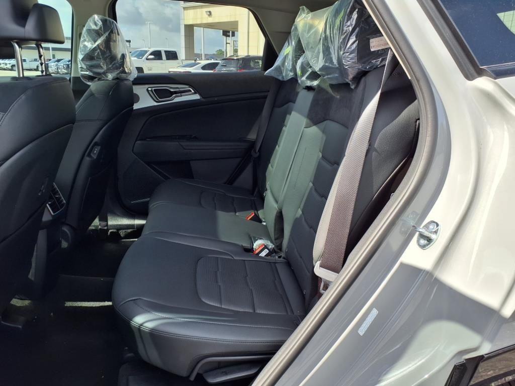 new 2026 Kia Sportage car, priced at $36,985