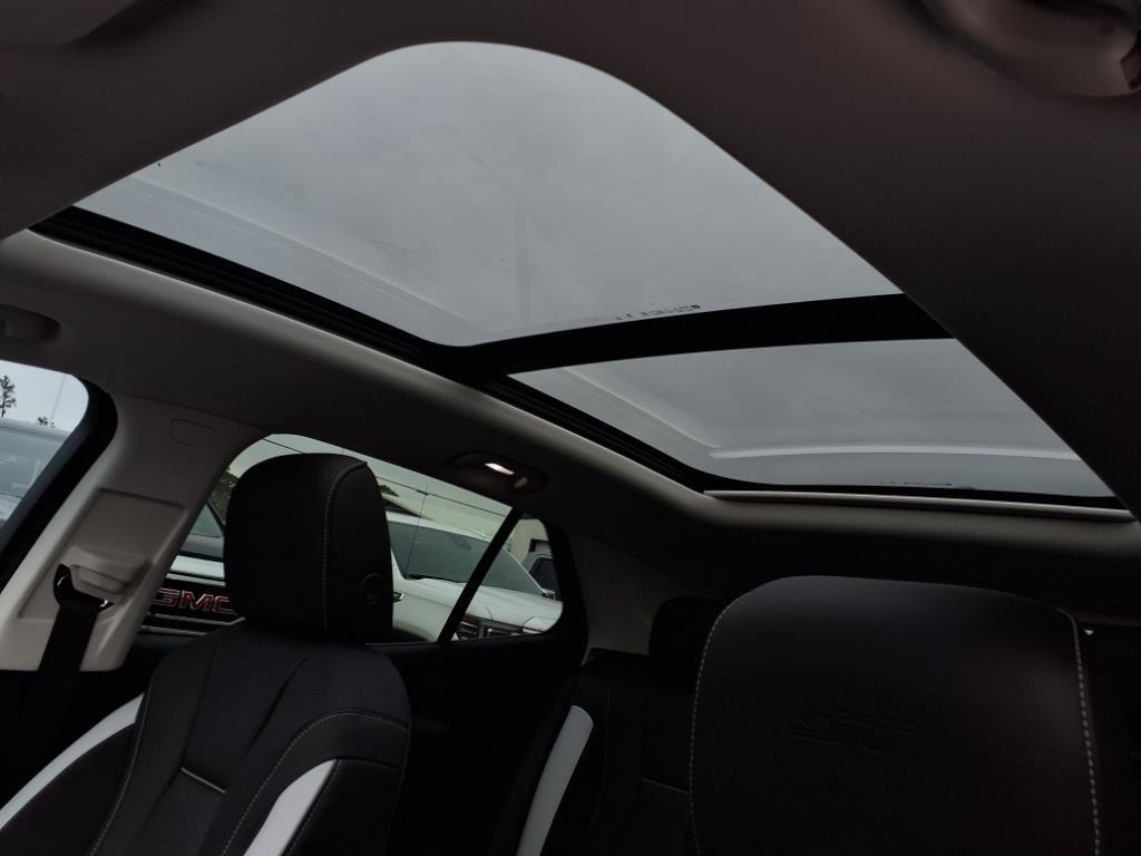 new 2025 Buick Envision car, priced at $41,728