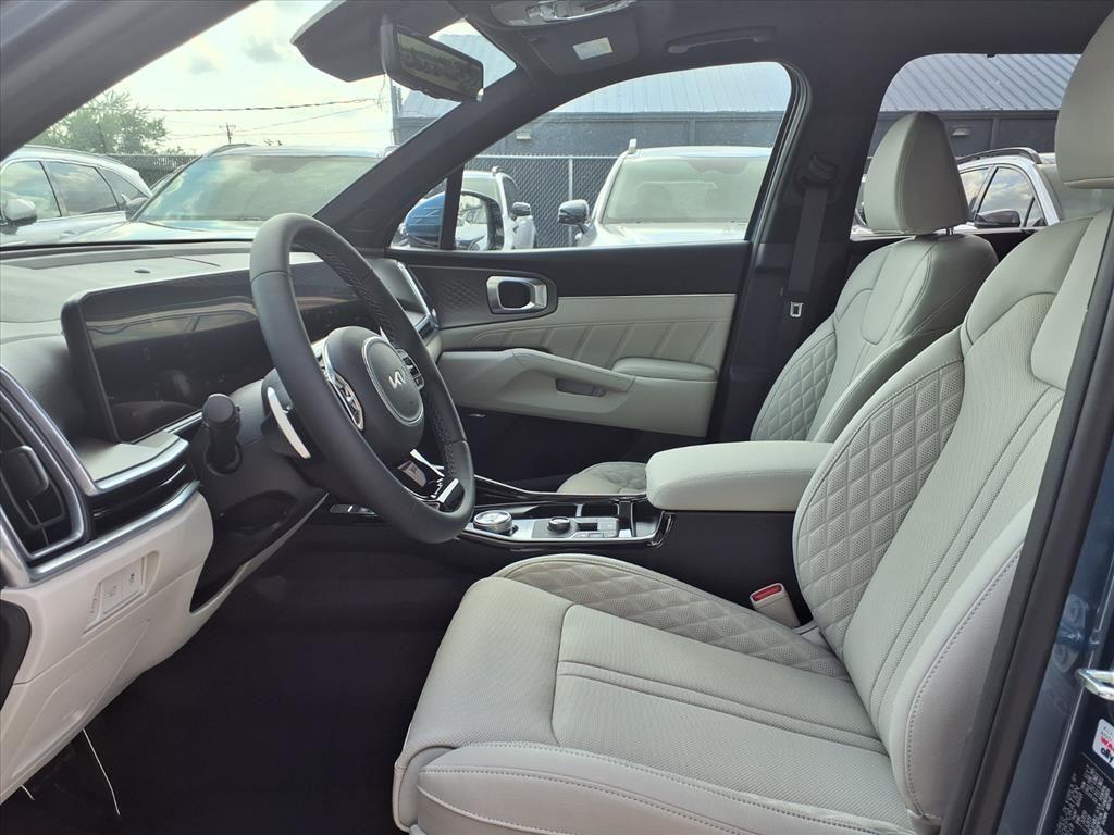 new 2025 Kia Sorento Hybrid car, priced at $46,218
