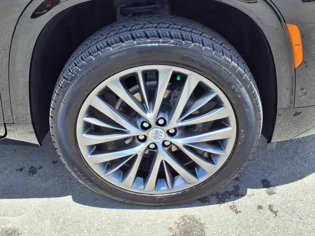 used 2025 Buick Enclave car, priced at $50,991