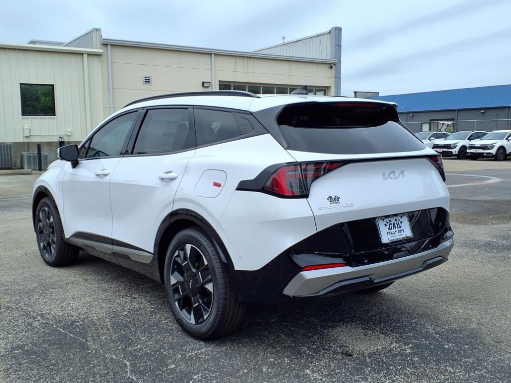 new 2026 Kia Sportage car, priced at $36,892
