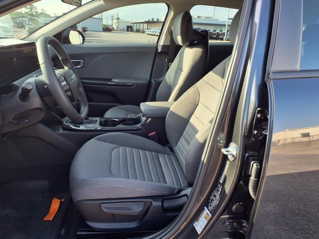 new 2025 Kia K4 car, priced at $22,907