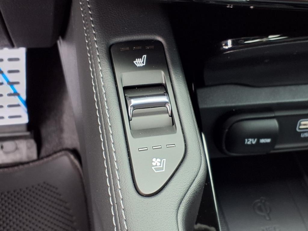 new 2025 Kia Telluride car, priced at $53,895