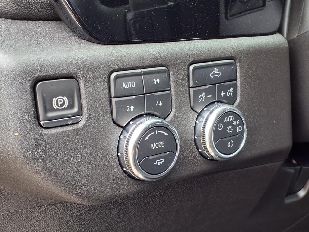 new 2025 GMC Sierra 1500 car, priced at $57,955