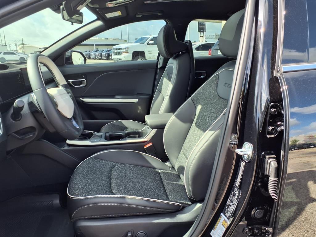 new 2025 Kia K4 car, priced at $24,902
