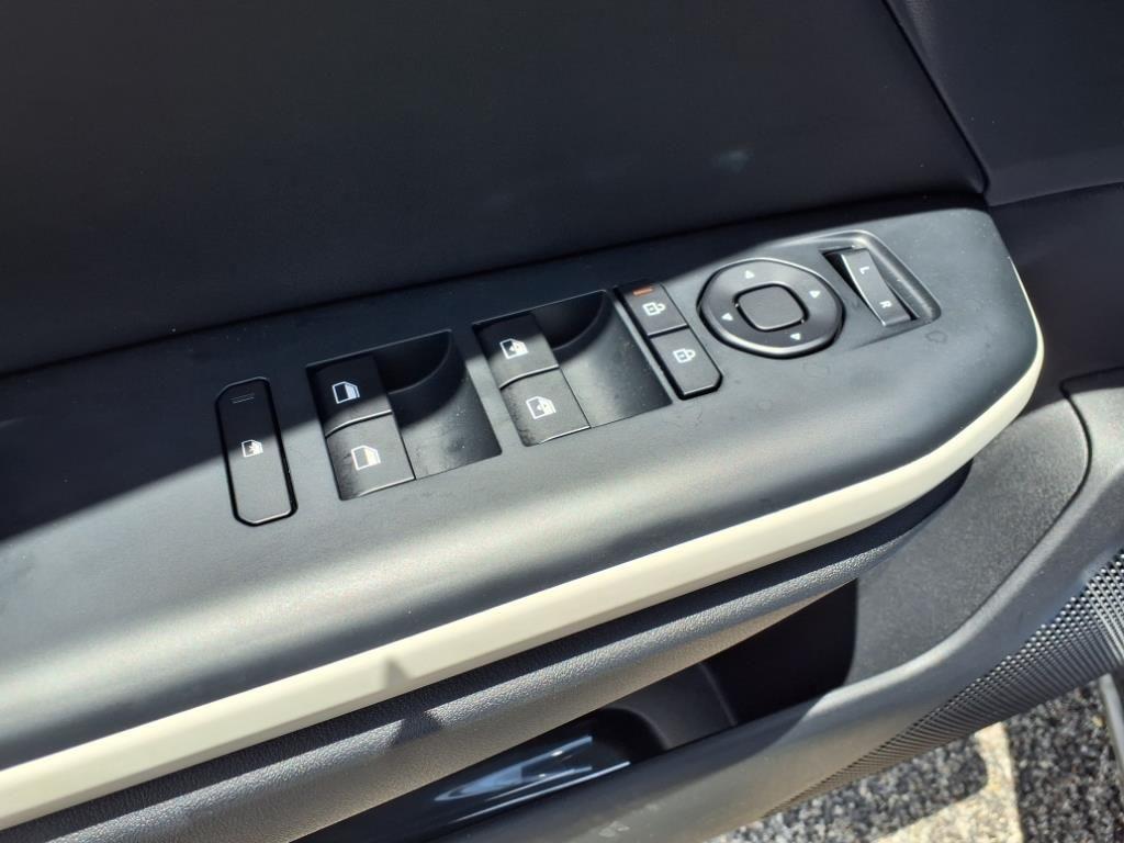 new 2025 Kia K4 car, priced at $24,902