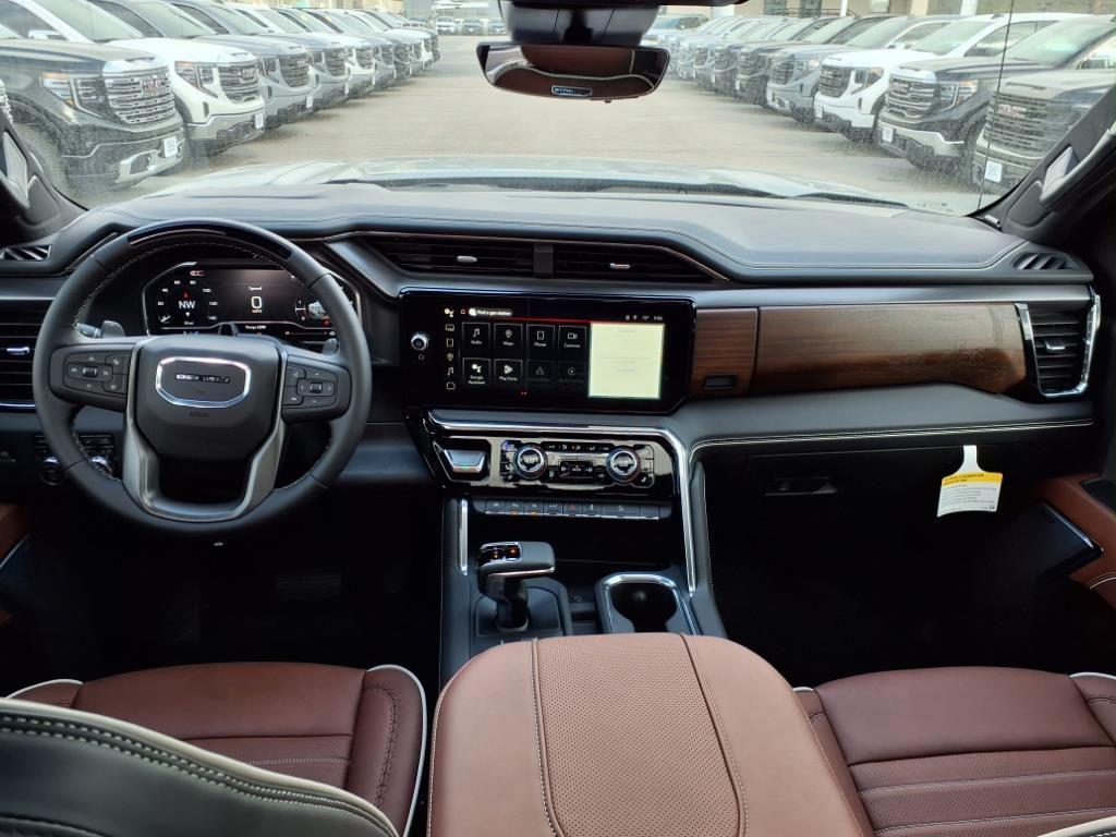 new 2025 GMC Sierra 1500 car, priced at $81,043