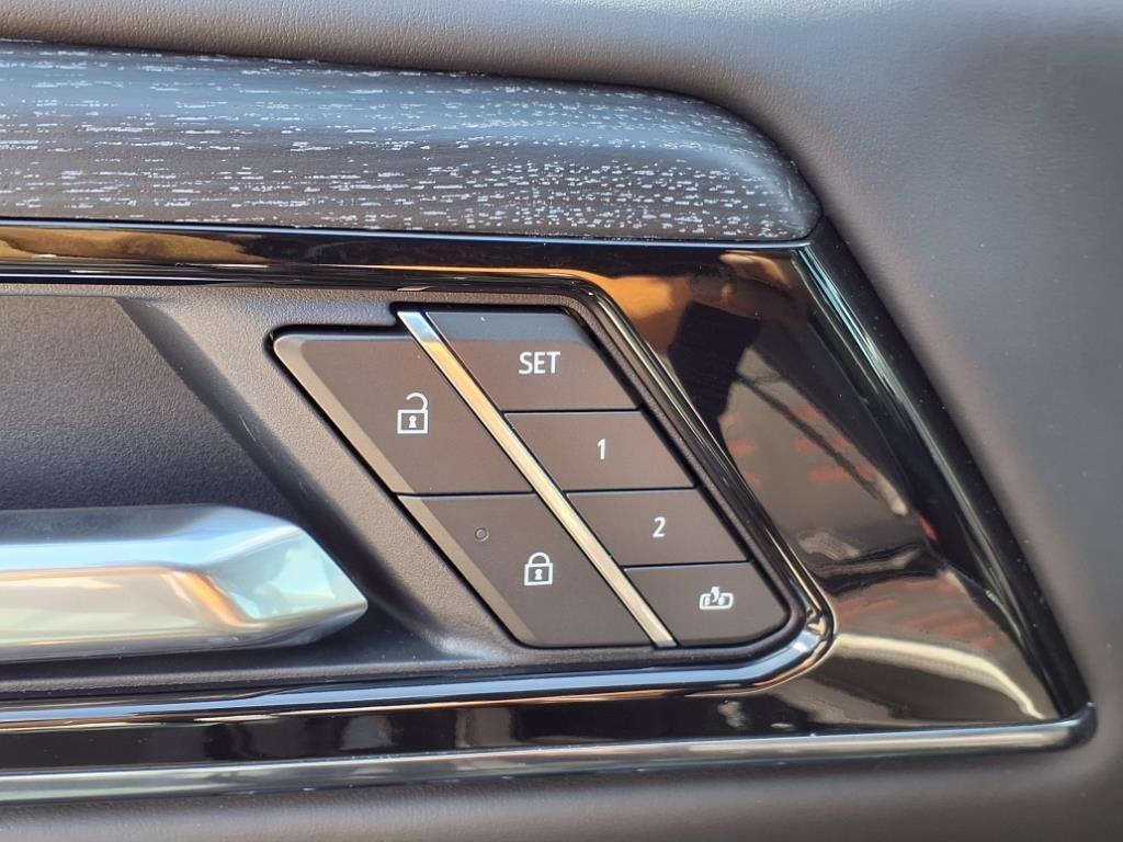 new 2025 GMC Yukon car, priced at $102,184