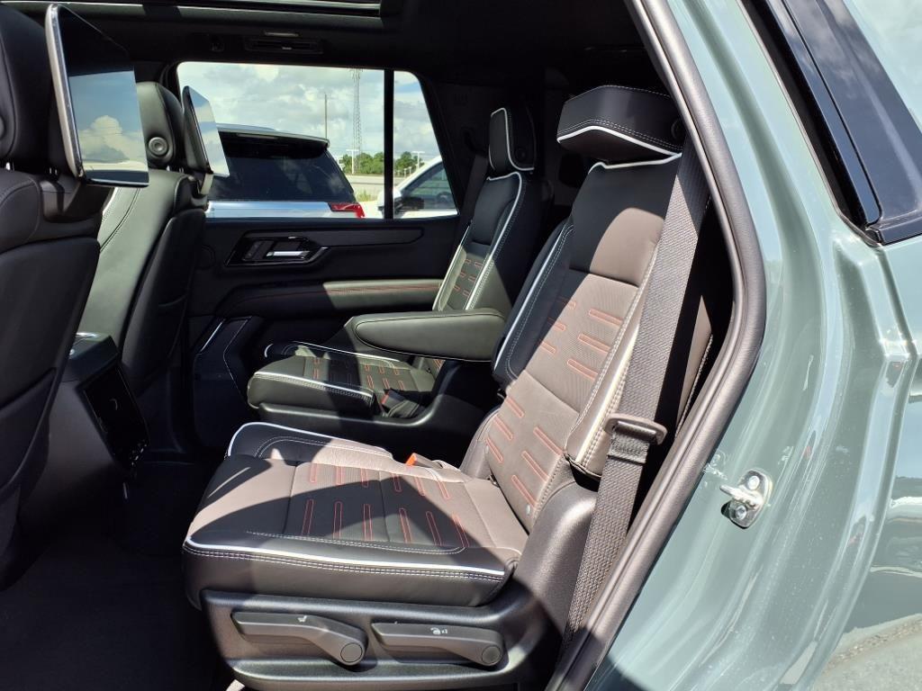 new 2025 GMC Yukon car, priced at $102,184