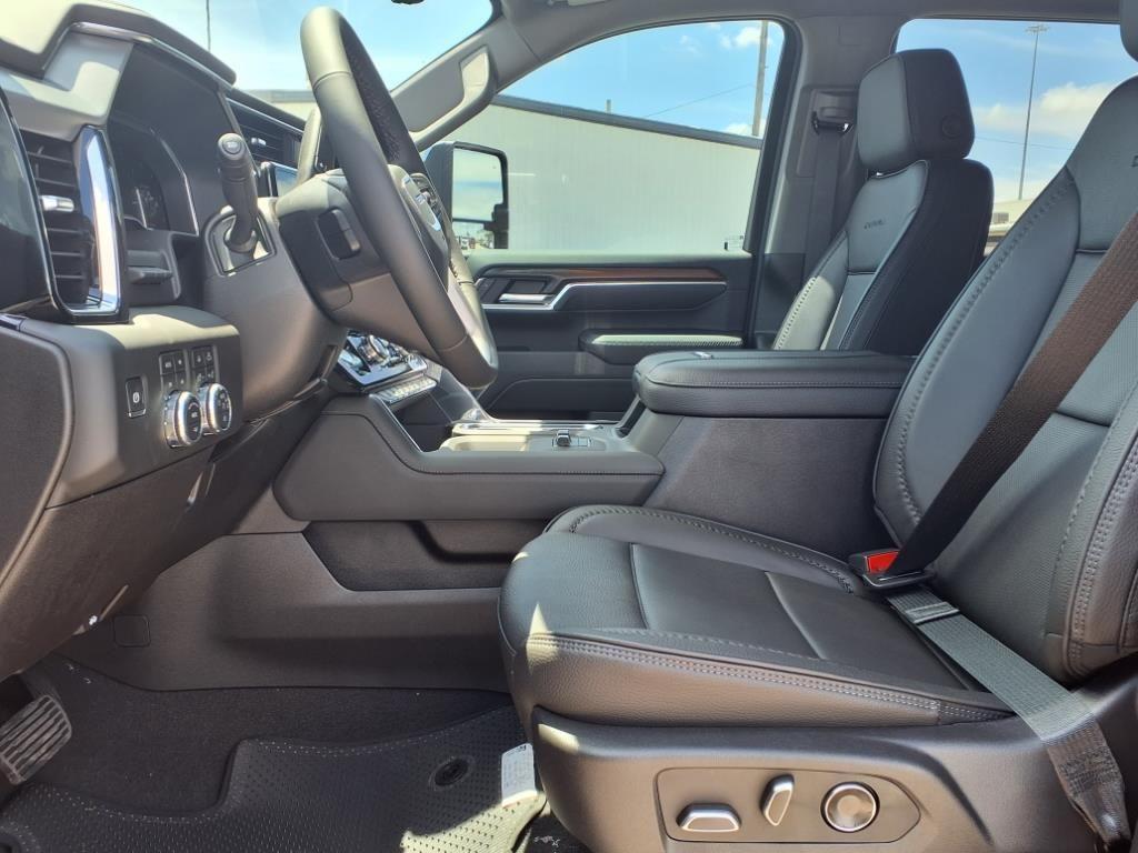 new 2025 GMC Sierra 2500 car, priced at $89,749