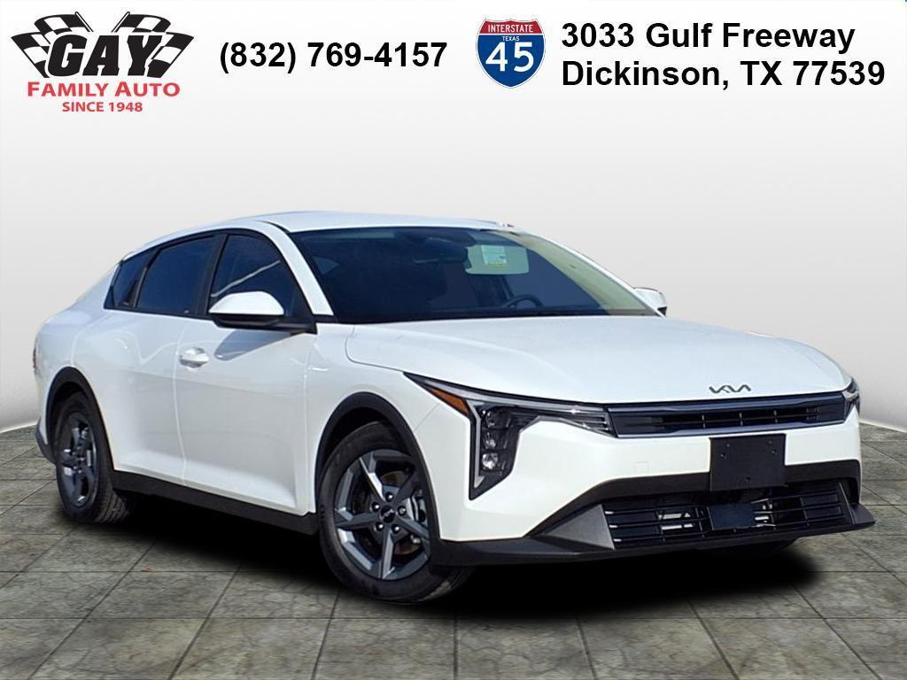 used 2025 Kia K4 car, priced at $24,991