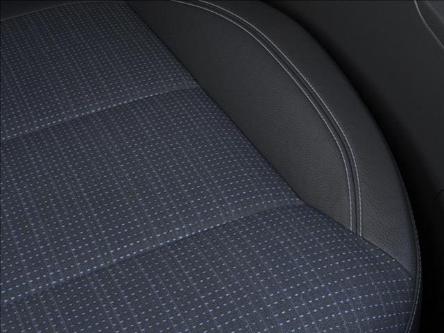 new 2025 Buick Envista car, priced at $26,685