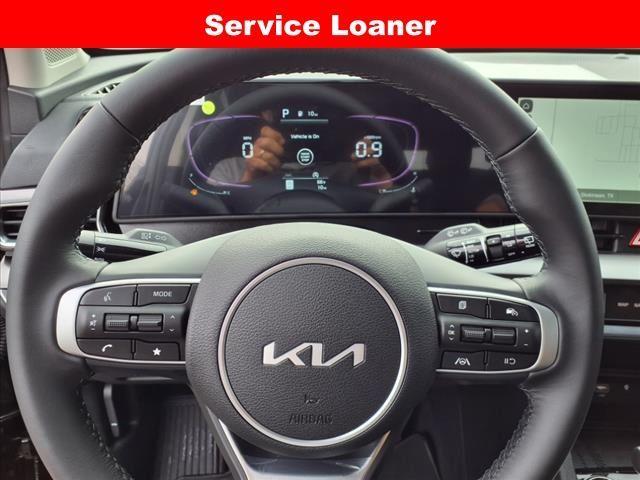 new 2025 Kia Sportage car, priced at $29,298