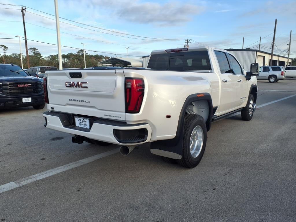 new 2025 GMC Sierra 3500 car, priced at $92,995