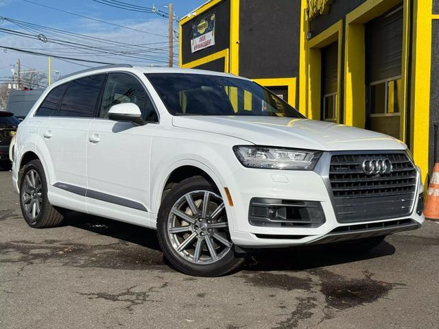 used 2018 Audi Q7 car, priced at $15,495