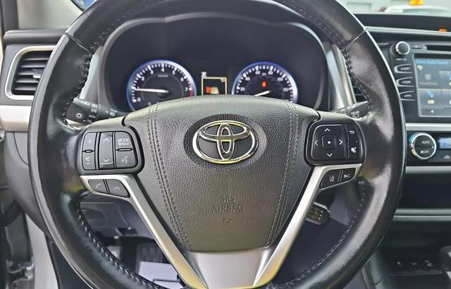 used 2017 Toyota Highlander car, priced at $21,995