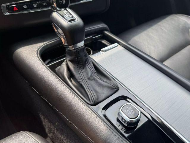 used 2022 Volvo XC90 car, priced at $30,995