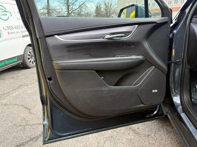 used 2021 Cadillac XT6 car, priced at $24,995