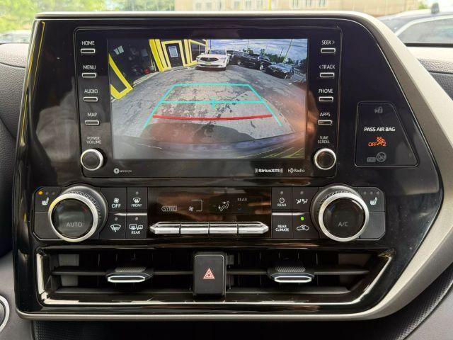 used 2021 Toyota Highlander car, priced at $26,895