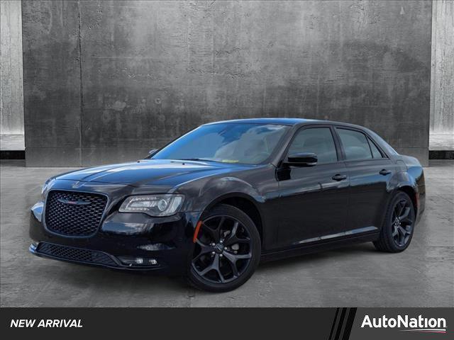 used 2022 Chrysler 300 car, priced at $25,998