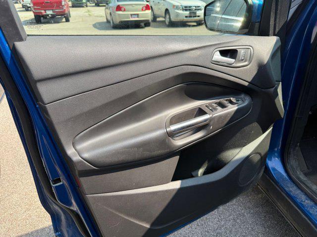 used 2019 Ford Escape car, priced at $9,995