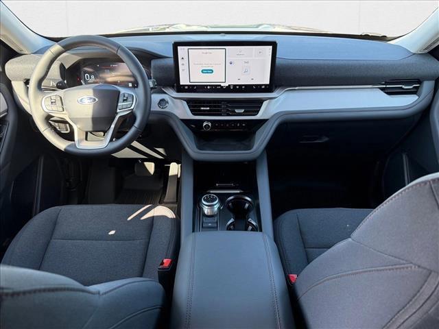 new 2025 Ford Explorer car, priced at $40,161