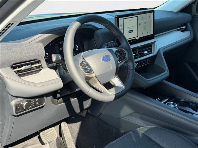 new 2025 Ford Explorer car, priced at $40,161