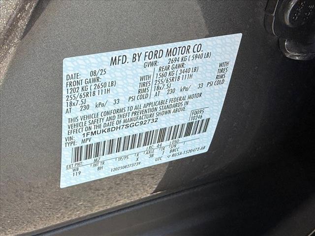 new 2025 Ford Explorer car, priced at $40,161