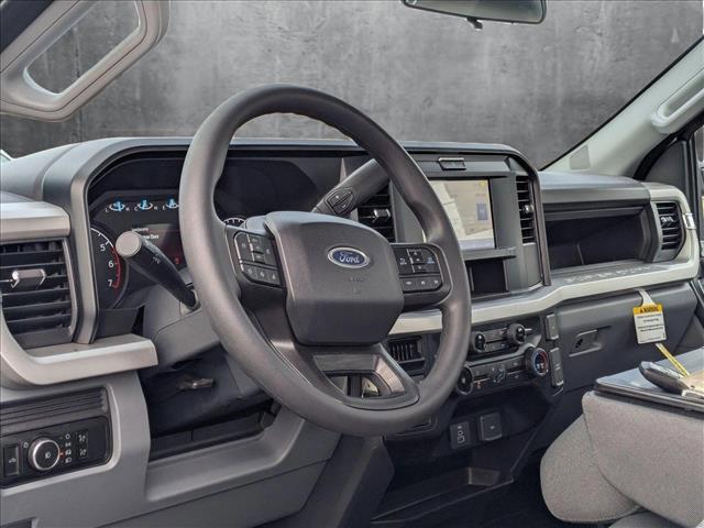 new 2025 Ford F-250 car, priced at $58,395