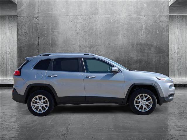 used 2014 Jeep Cherokee car, priced at $9,499