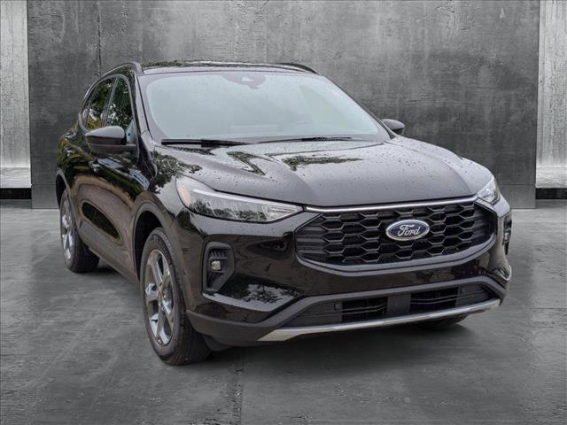 new 2025 Ford Escape car, priced at $30,999