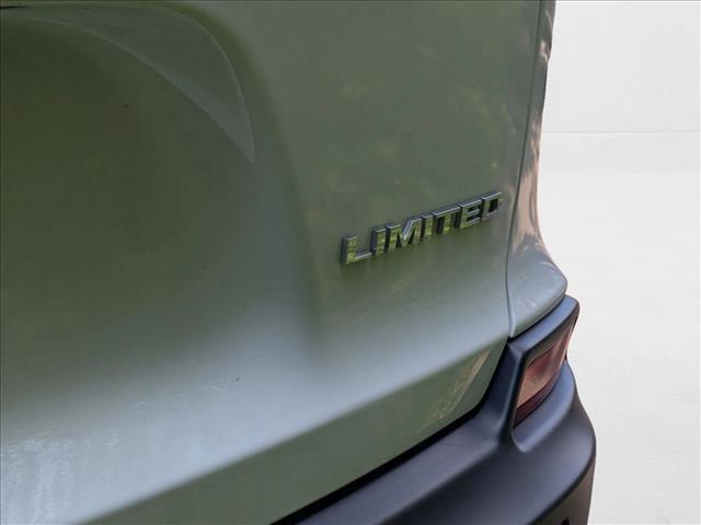 used 2020 Jeep Cherokee car, priced at $20,992