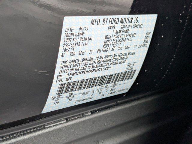 new 2025 Ford Explorer car, priced at $40,522