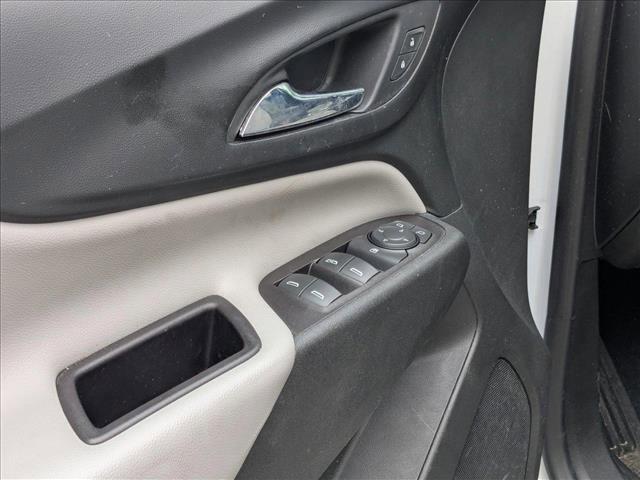 used 2022 Chevrolet Equinox car, priced at $17,577