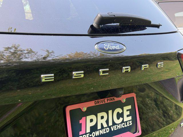used 2024 Ford Escape car, priced at $23,998