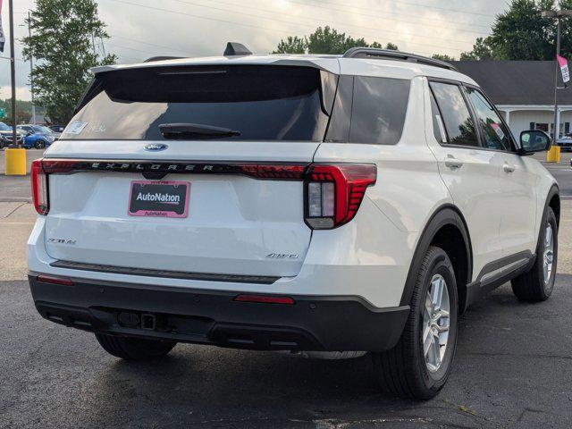 new 2025 Ford Explorer car, priced at $40,512