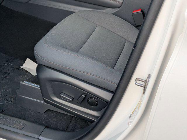 new 2025 Ford Explorer car, priced at $40,512