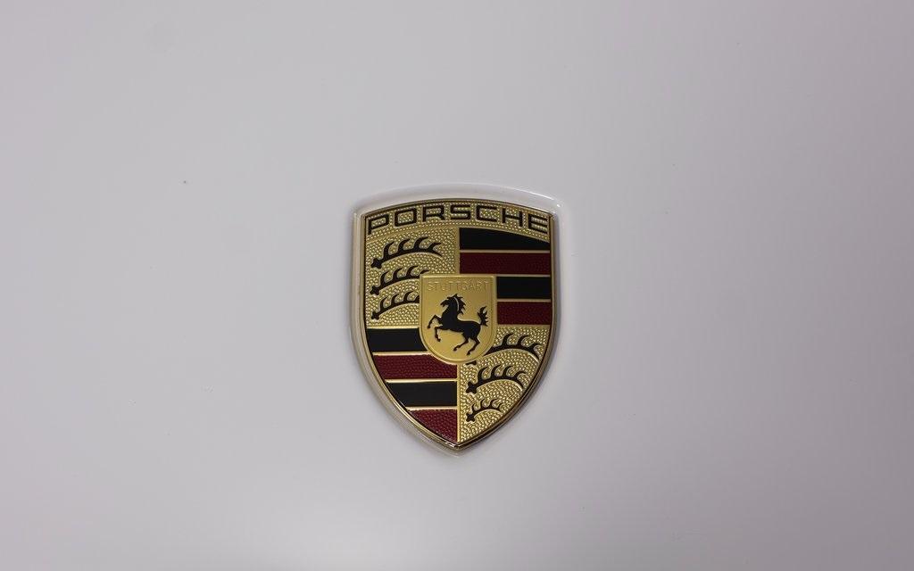 new 2025 Porsche Macan car, priced at $81,085