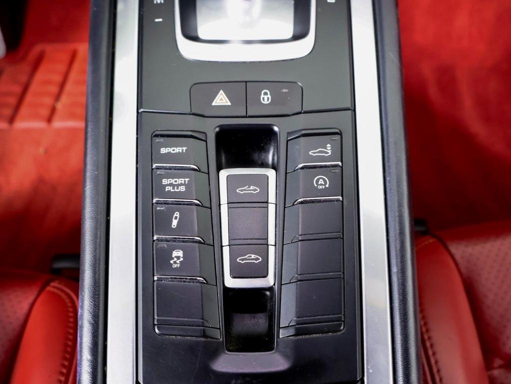 used 2015 Porsche 911 car, priced at $128,900